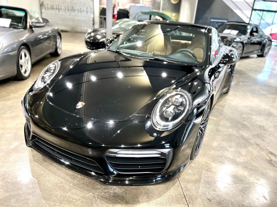 2017 Porsche 911 Turbo S