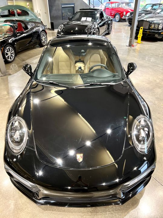 2017 Porsche 911 Turbo S