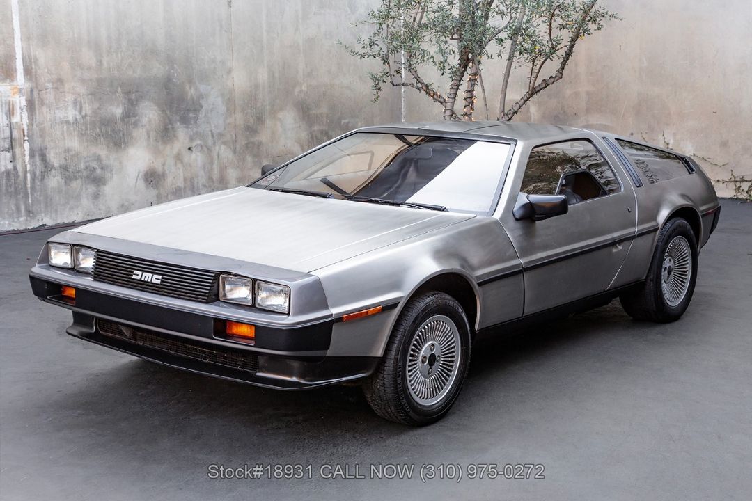 1981 DeLorean DMC-12