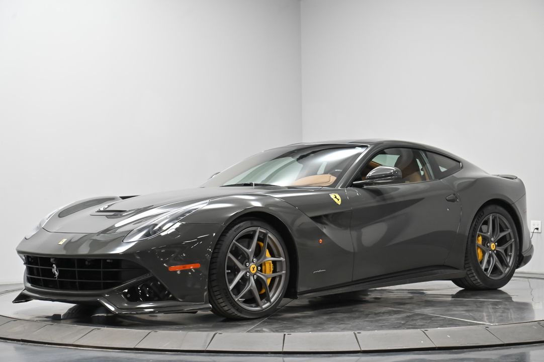 2016 Ferrari F12