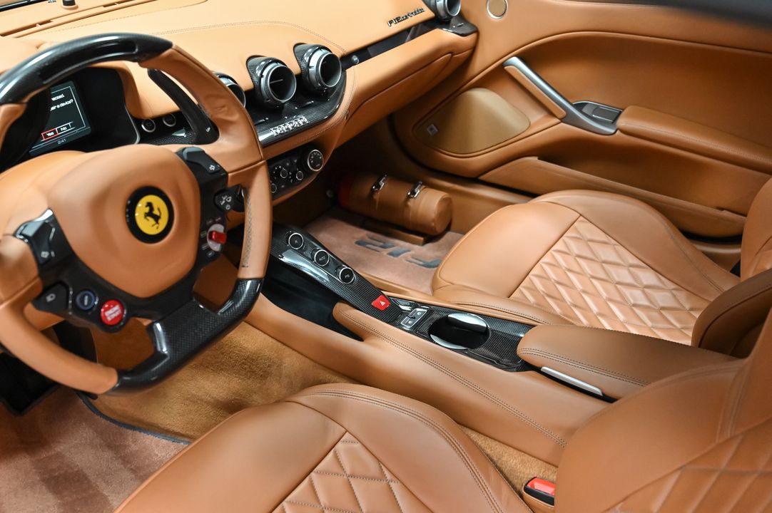 2016 Ferrari F12