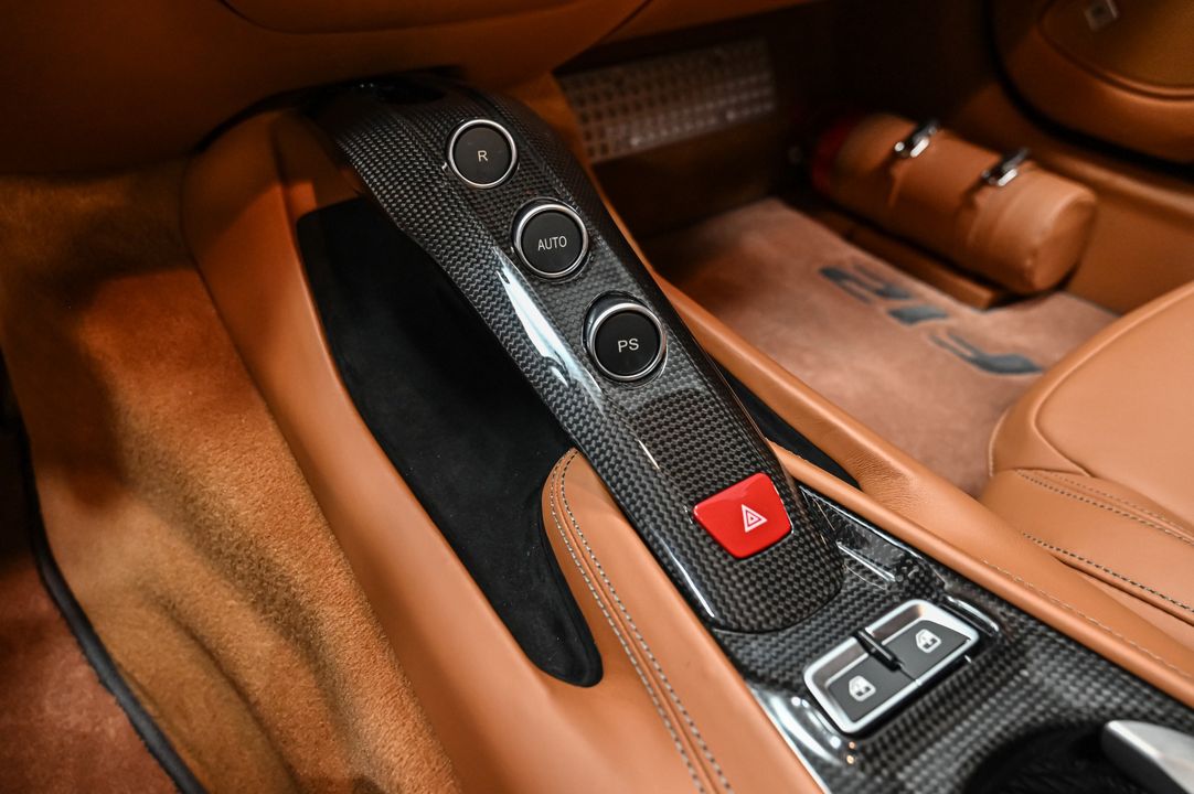 2016 Ferrari F12