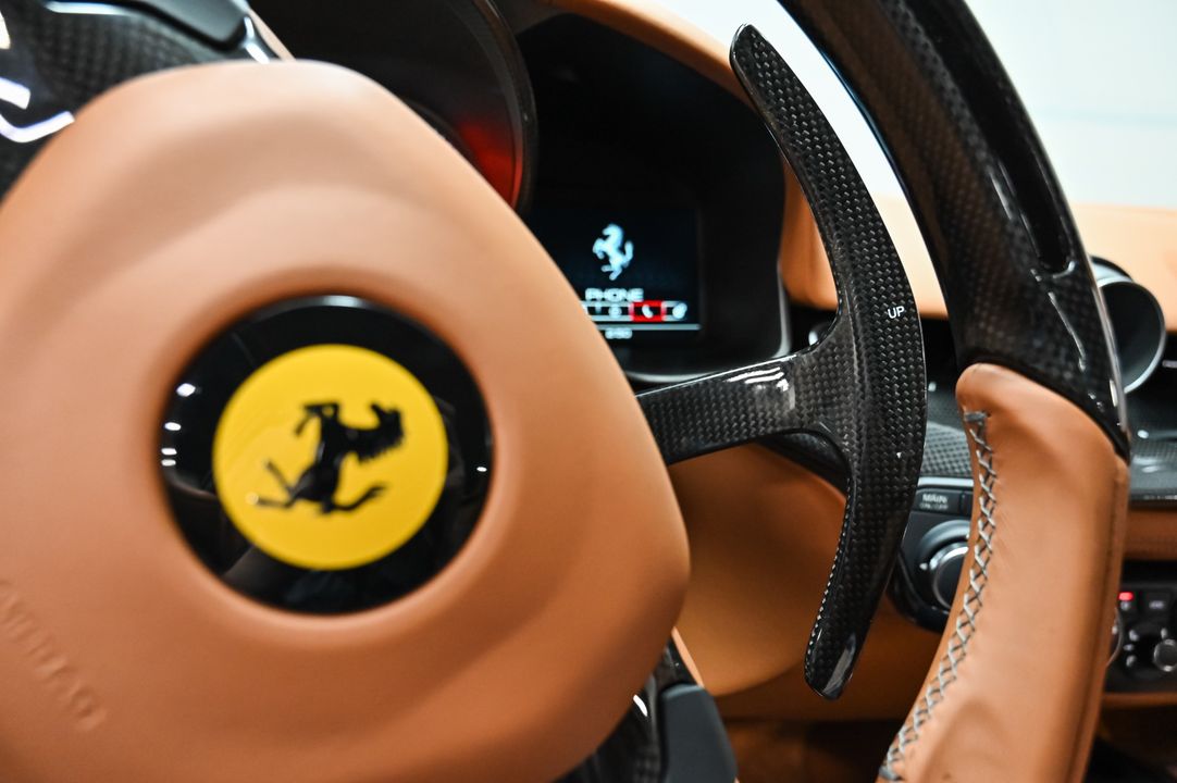 2016 Ferrari F12