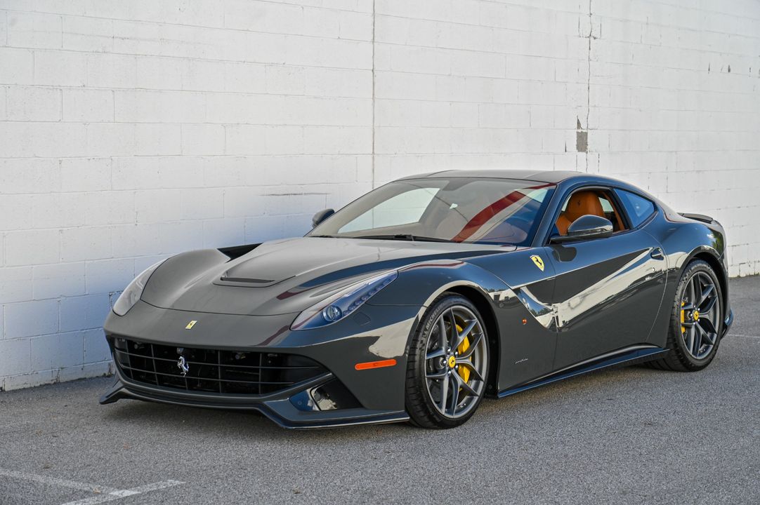 2016 Ferrari F12