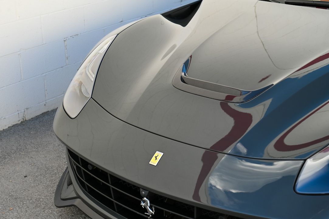 2016 Ferrari F12