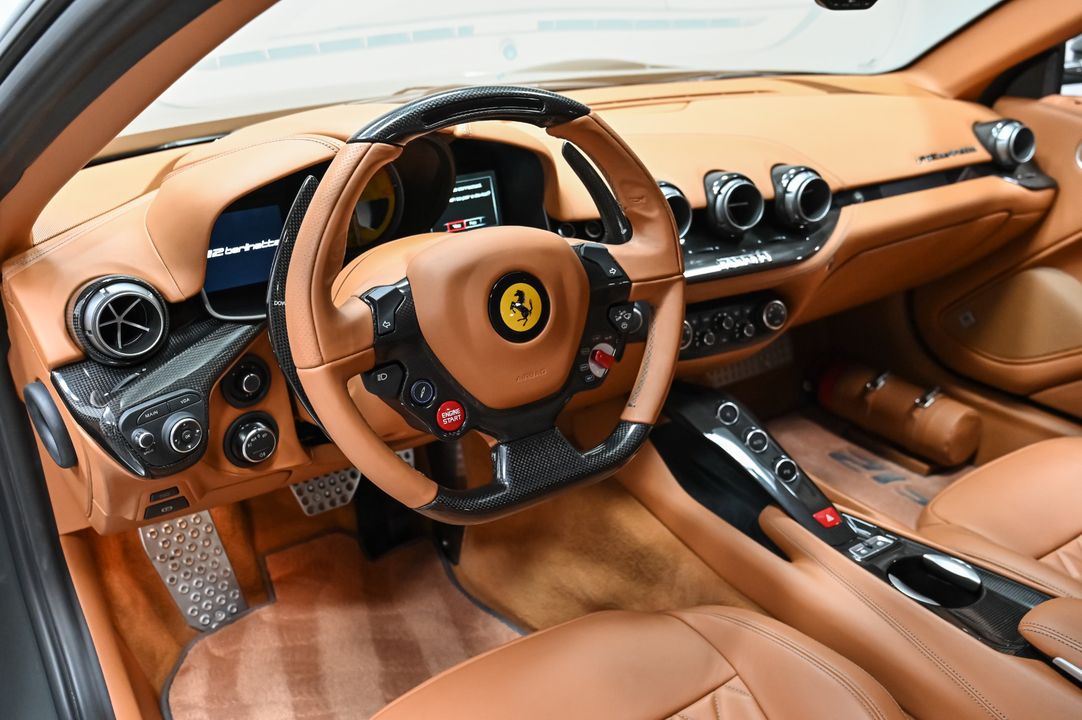 2016 Ferrari F12