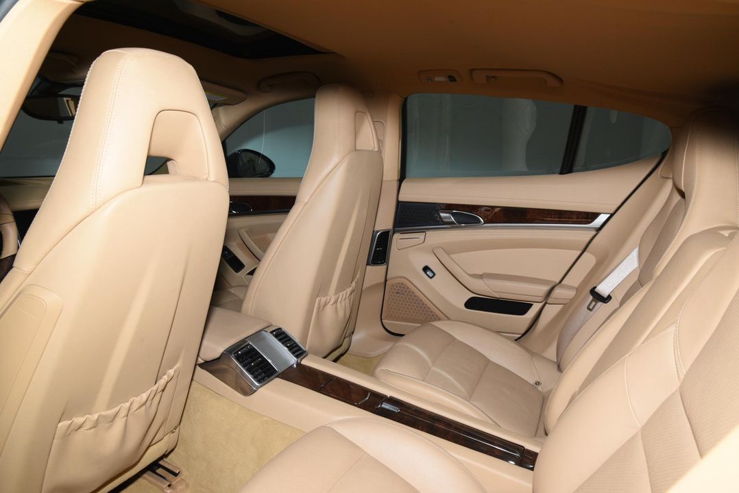 2011 Porsche Panamera