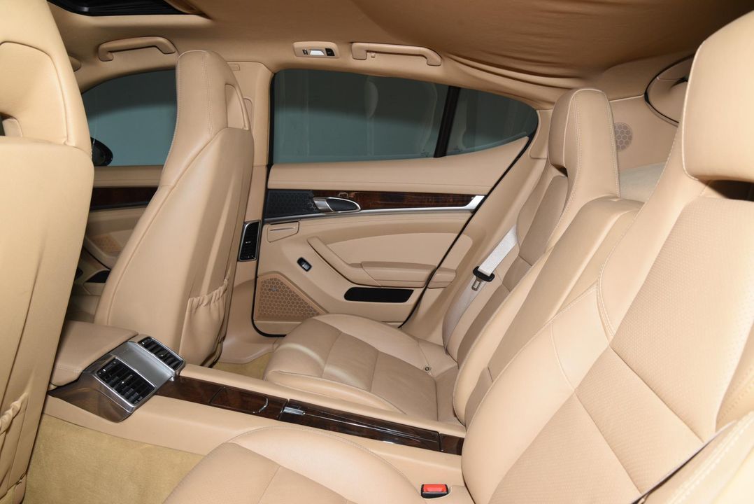 2011 Porsche Panamera