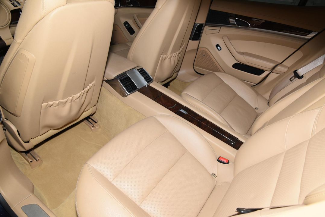 2011 Porsche Panamera