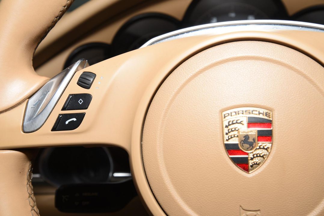 2011 Porsche Panamera