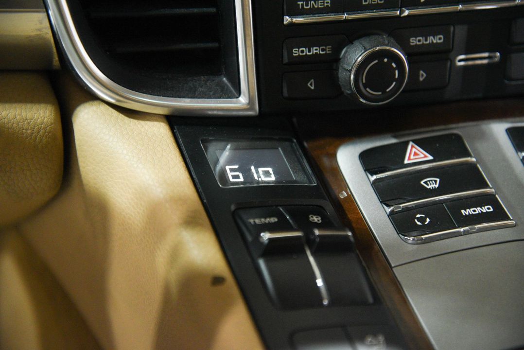 2011 Porsche Panamera
