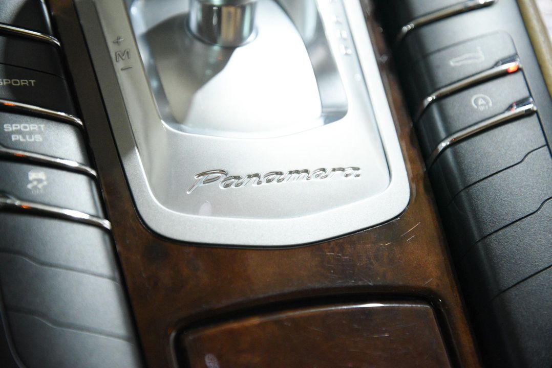 2011 Porsche Panamera