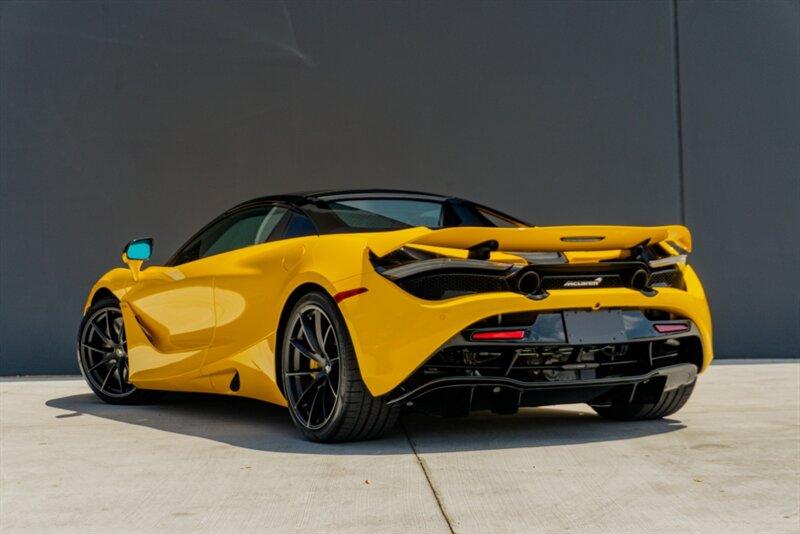 2023 McLaren 720S Spider