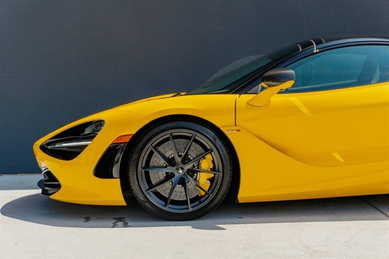 2023 McLaren 720S Spider