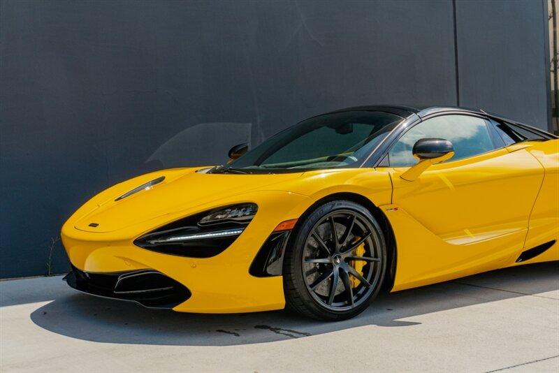 2023 McLaren 720S Spider