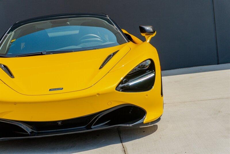 2023 McLaren 720S Spider