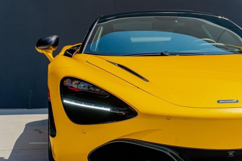 2023 McLaren 720S Spider