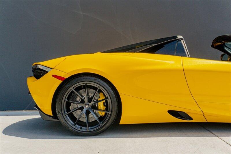 2023 McLaren 720S Spider