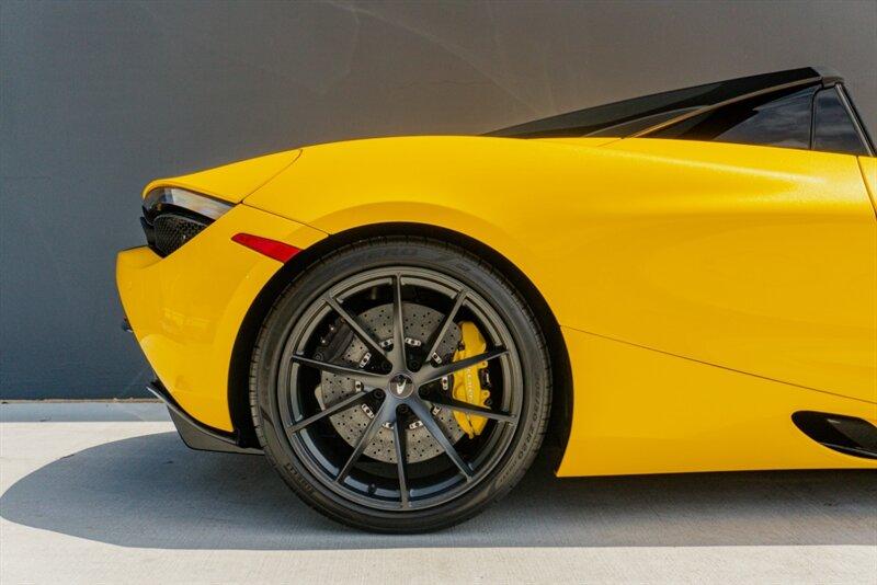 2023 McLaren 720S Spider