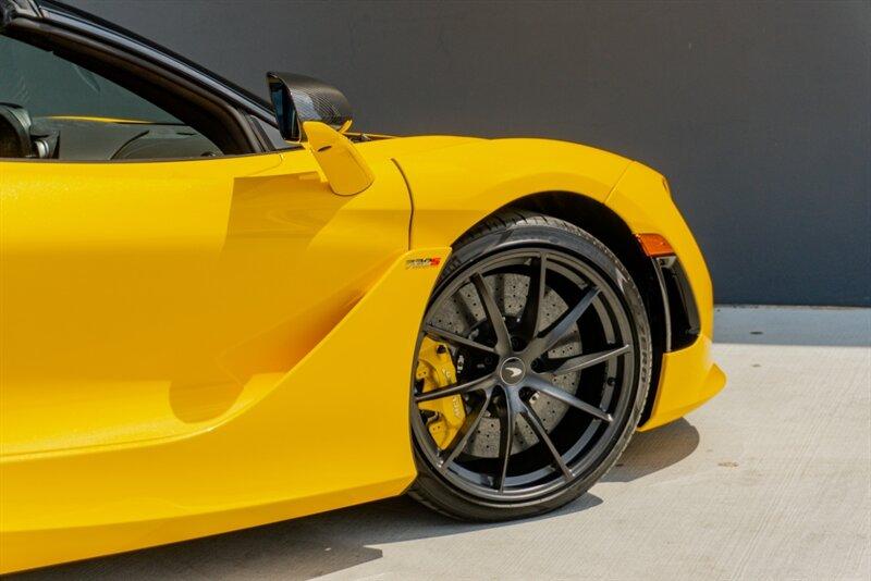 2023 McLaren 720S Spider