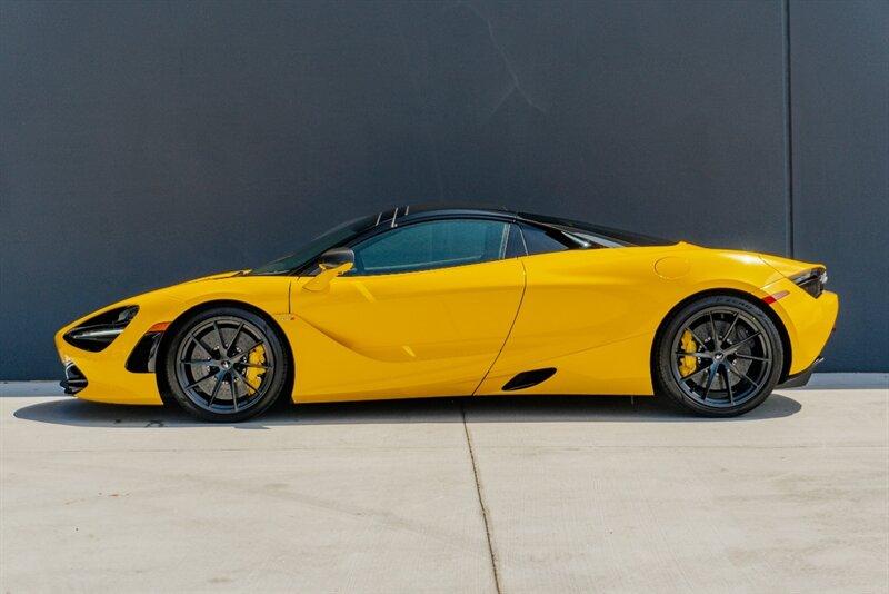 2023 McLaren 720S Spider