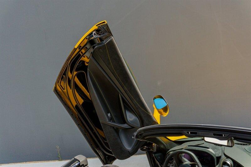 2023 McLaren 720S Spider