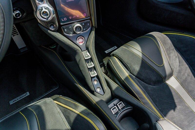 2023 McLaren 720S Spider