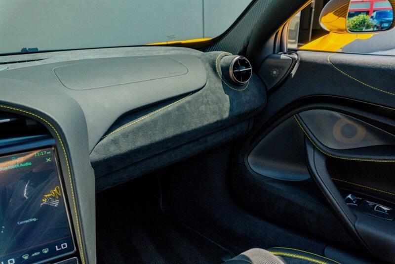 2023 McLaren 720S Spider