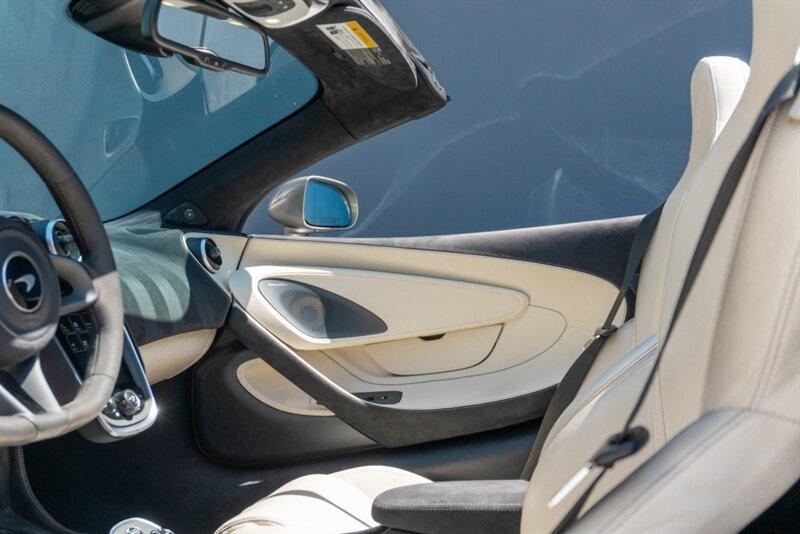 2019 McLaren 570S Spider
