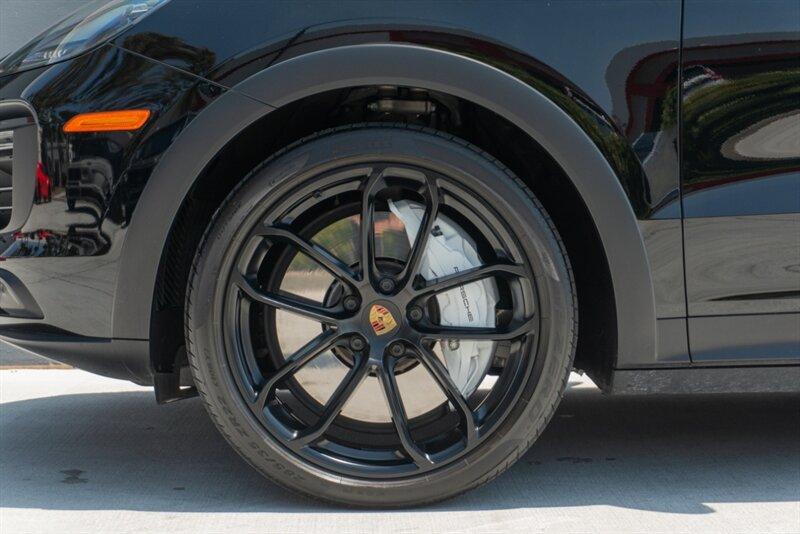 2023 Porsche Cayenne