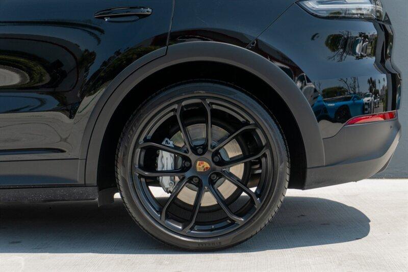 2023 Porsche Cayenne