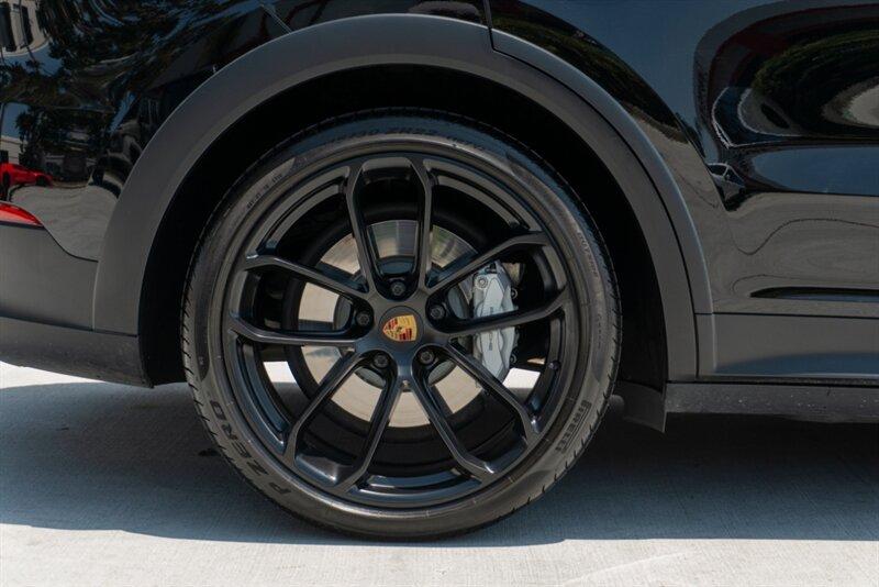 2023 Porsche Cayenne