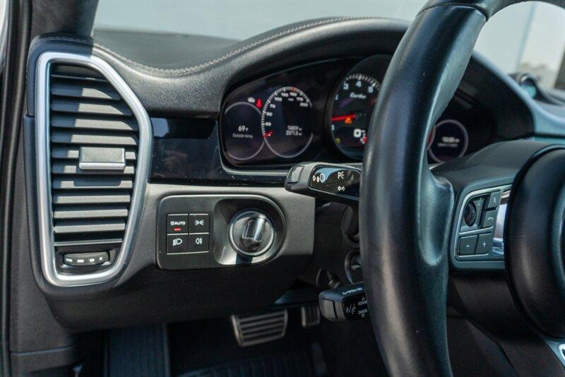 2023 Porsche Cayenne