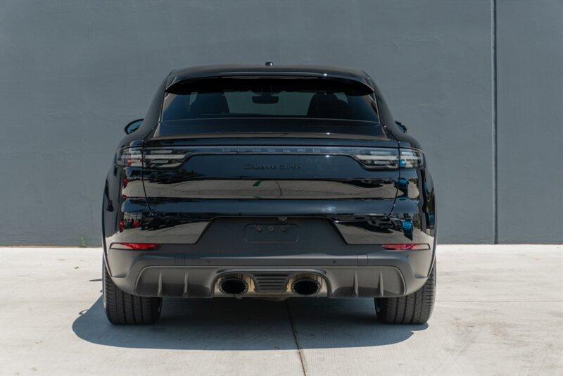 2023 Porsche Cayenne