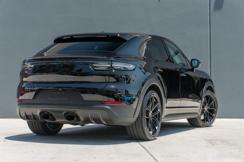 2023 Porsche Cayenne