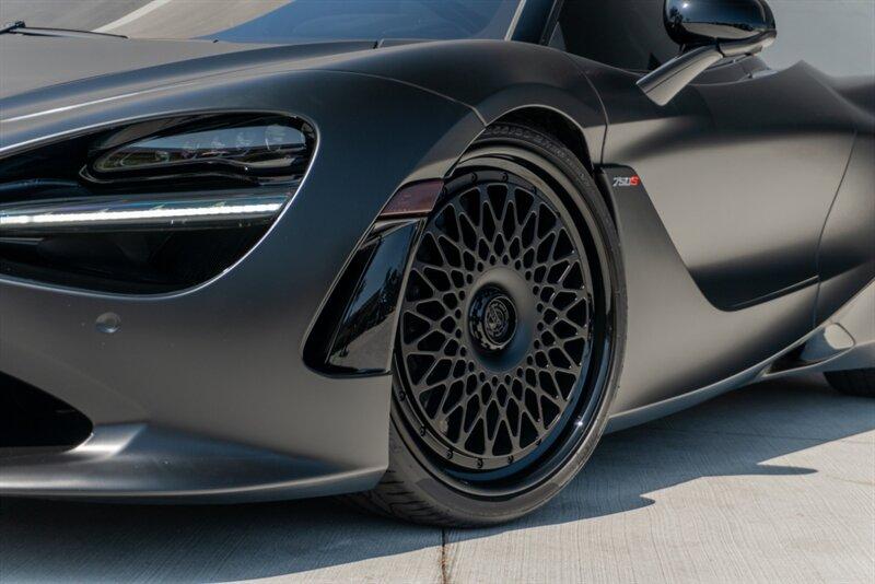 2024 McLaren 750S