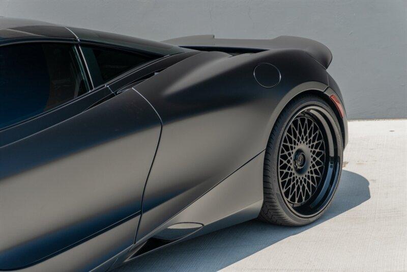 2024 McLaren 750S