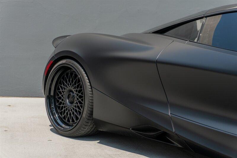 2024 McLaren 750S