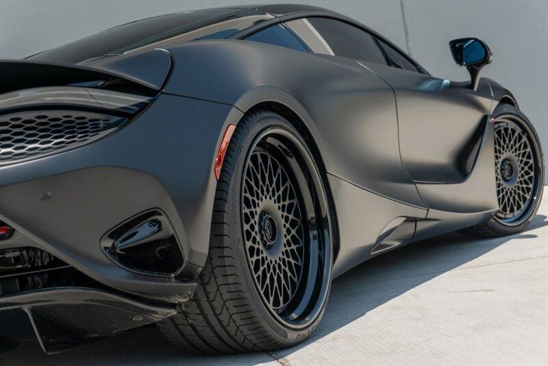 2024 McLaren 750S