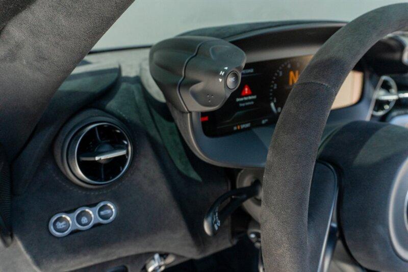 2024 McLaren 750S