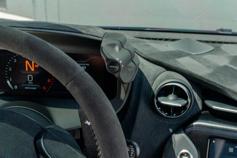 2024 McLaren 750S