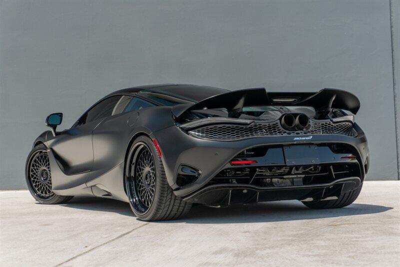 2024 McLaren 750S