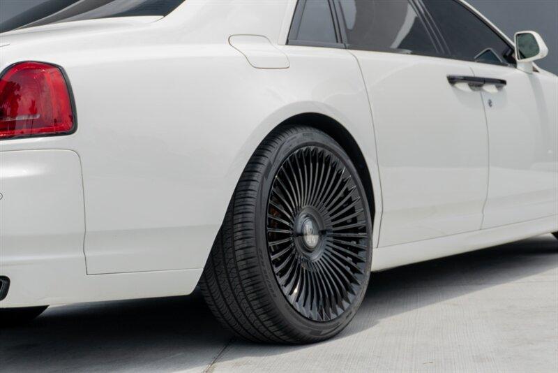 2012 Rolls-Royce Ghost