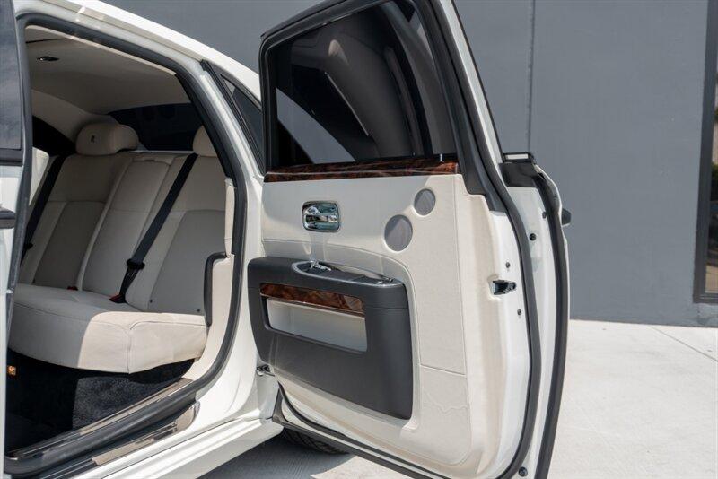 2012 Rolls-Royce Ghost