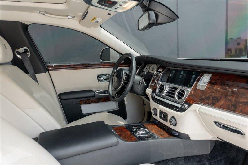 2012 Rolls-Royce Ghost