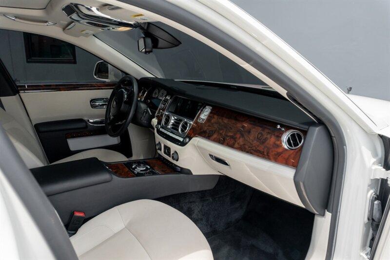 2012 Rolls-Royce Ghost