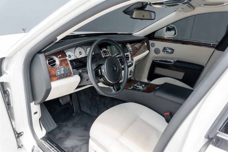 2012 Rolls-Royce Ghost