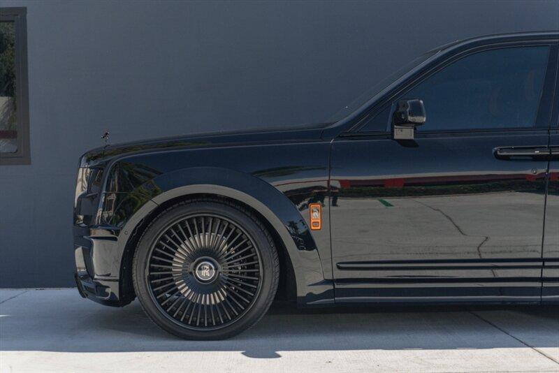 2022 Rolls-Royce Black Badge Cullinan