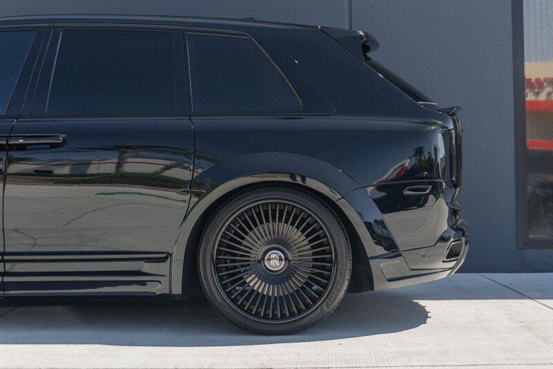 2022 Rolls-Royce Black Badge Cullinan