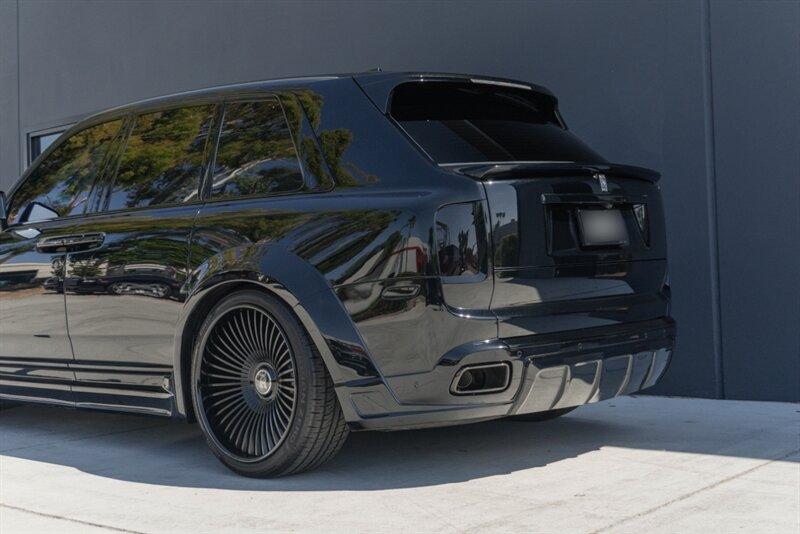 2022 Rolls-Royce Black Badge Cullinan
